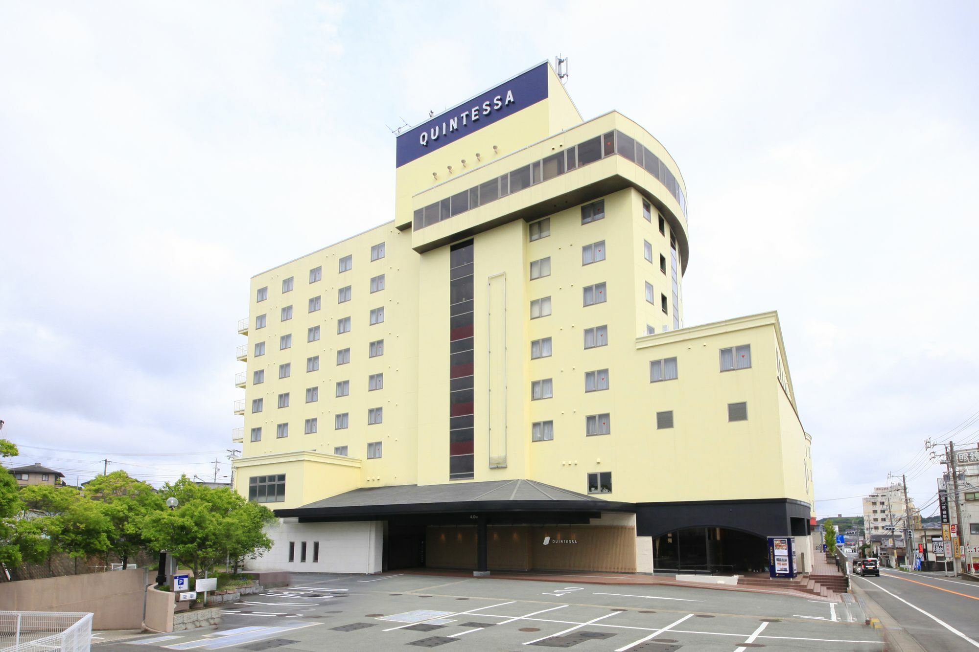 Quintessa Hotel Iseshima Сима Экстерьер фото